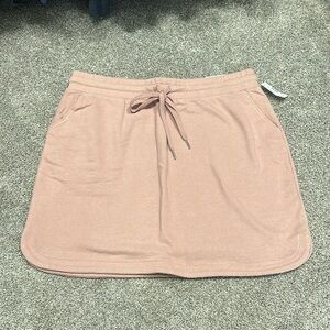 NWT Knit Skirt